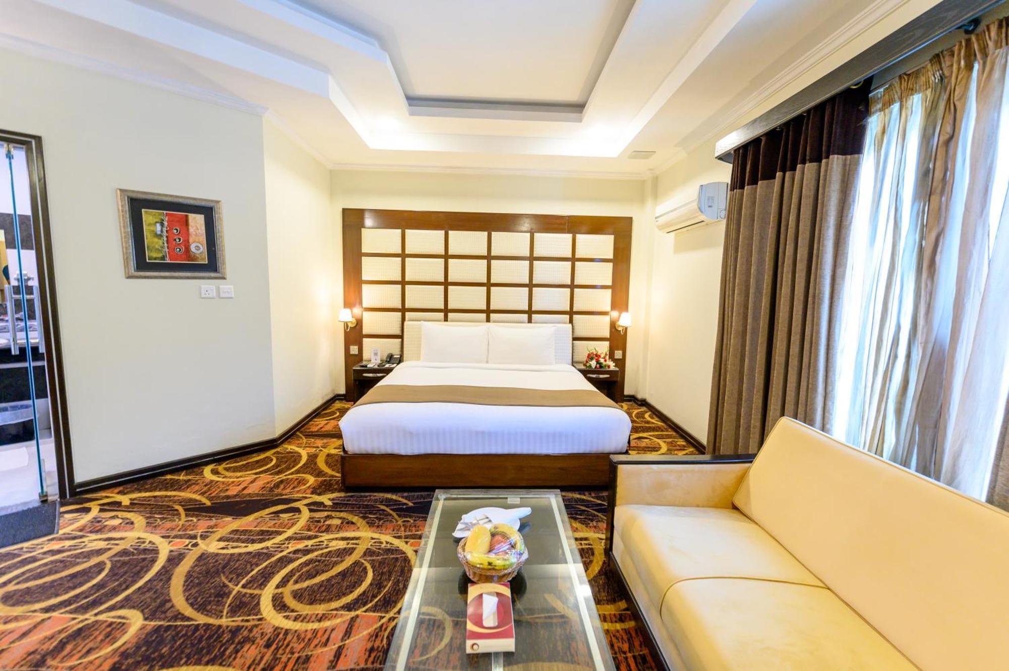 Hotel One Abbottabad Extérieur photo