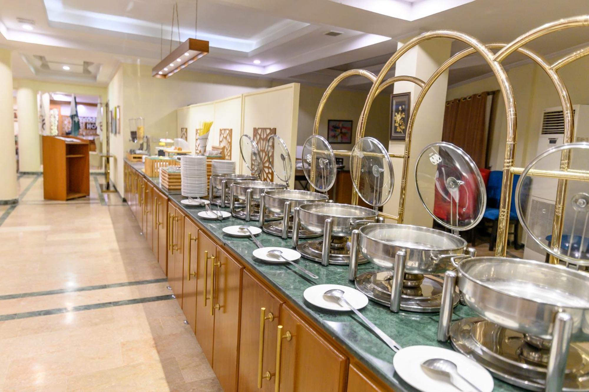 Hotel One Abbottabad Extérieur photo