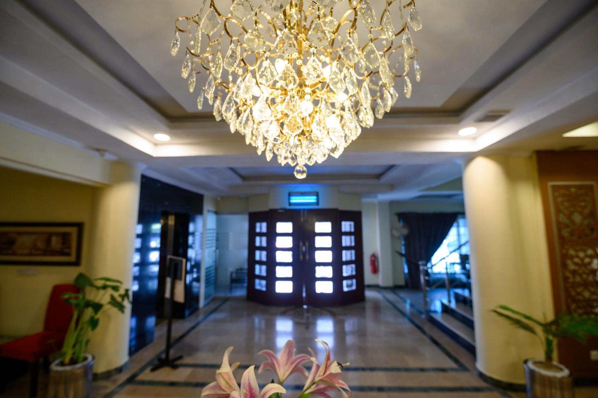 Hotel One Abbottabad Extérieur photo