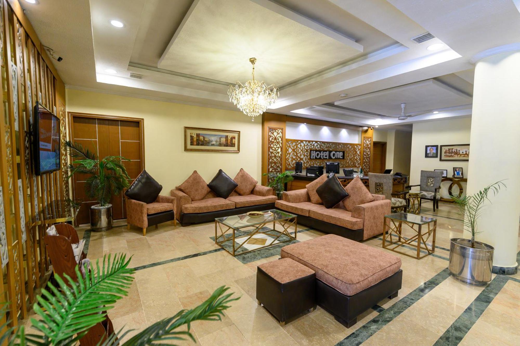Hotel One Abbottabad Extérieur photo